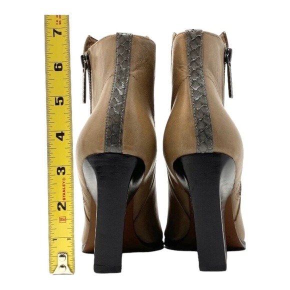 Donald J Pliner "Volt" Leather Snakeskin Pointed Cap Toe Boots Booties Size 8 - Picture 8 of 11